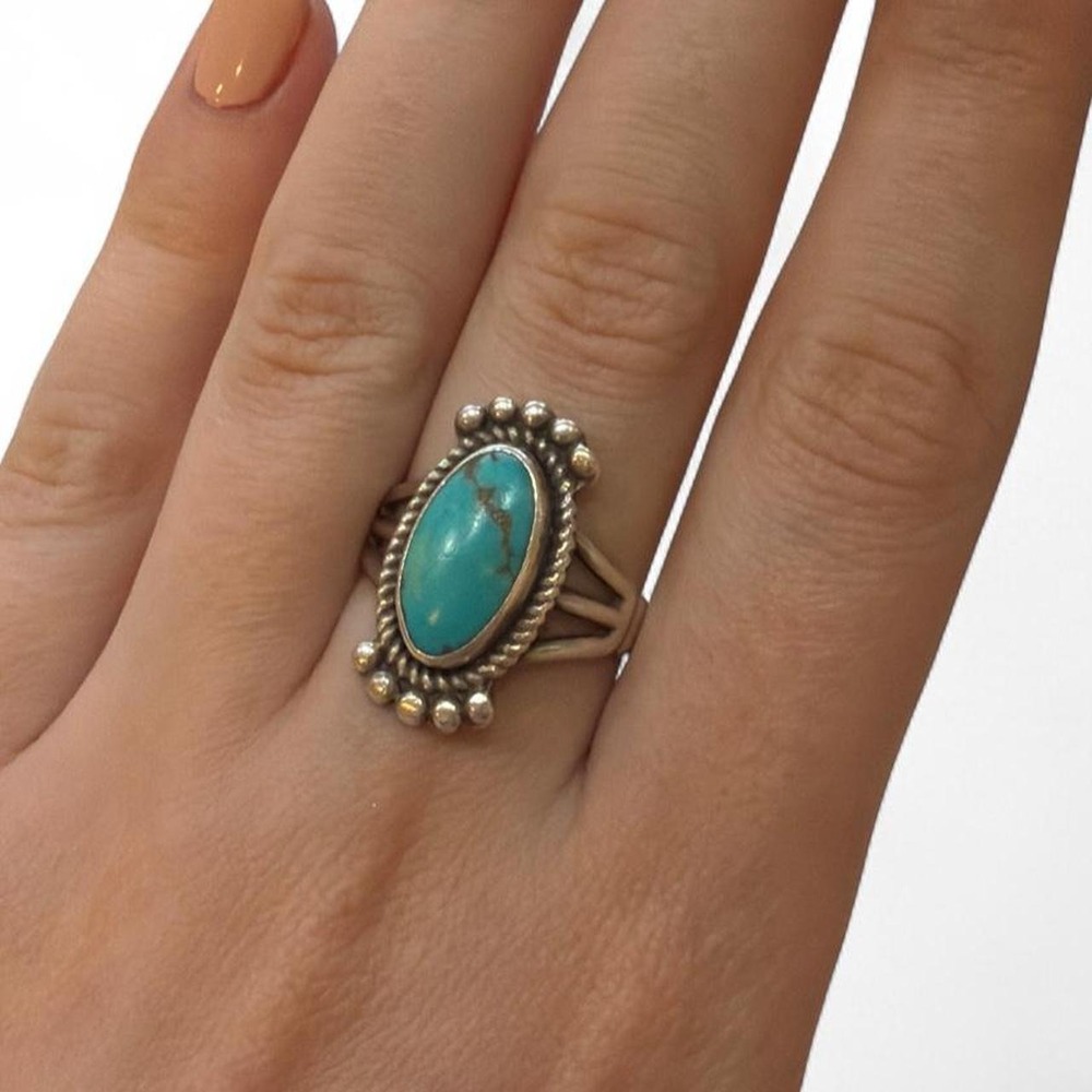 Vintage Turquoise and Sterling Silver Ring